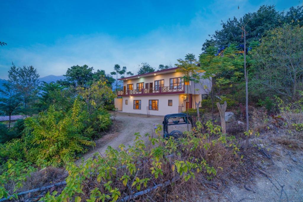 LaHermitage Resort, Lansdowne